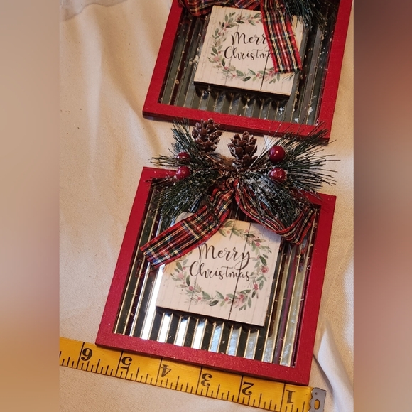 Christmas Decor Set of 4 - Picture 4 of 5